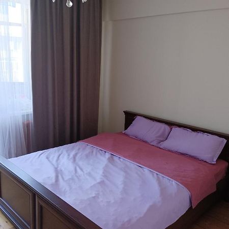 Квартира На Абая 阿拉木图 外观 照片